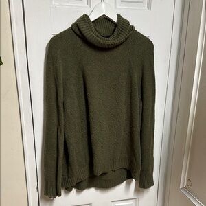 J. Crew Green Cowl Neck Sweater Soft Knit Classic